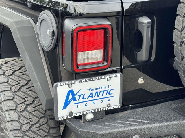 2023 Jeep Wrangler Sport photo 8