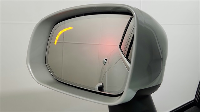 new 2026 Volvo XC90 Plug-In Hybrid car, priced at $81,875