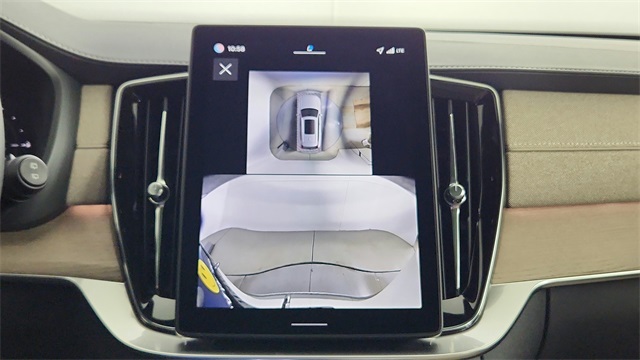 new 2026 Volvo XC90 Plug-In Hybrid car, priced at $81,875