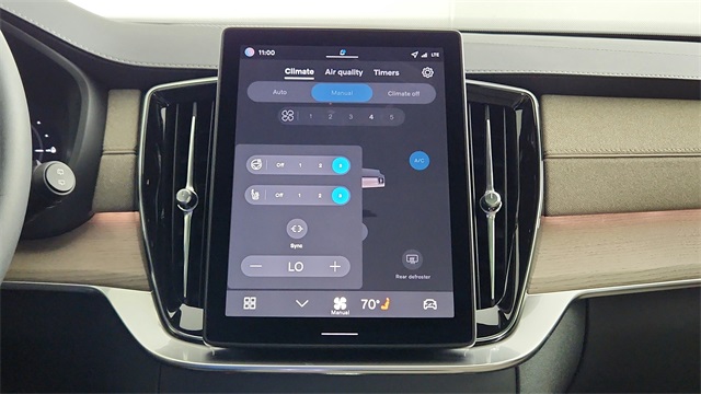 new 2026 Volvo XC90 Plug-In Hybrid car, priced at $81,875