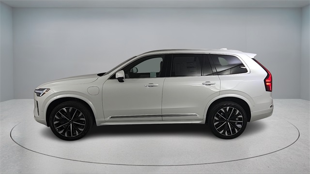 new 2026 Volvo XC90 Plug-In Hybrid car, priced at $81,875