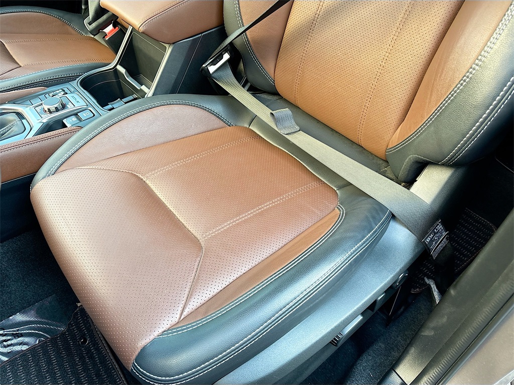 2024 Subaru Forester Touring photo 19