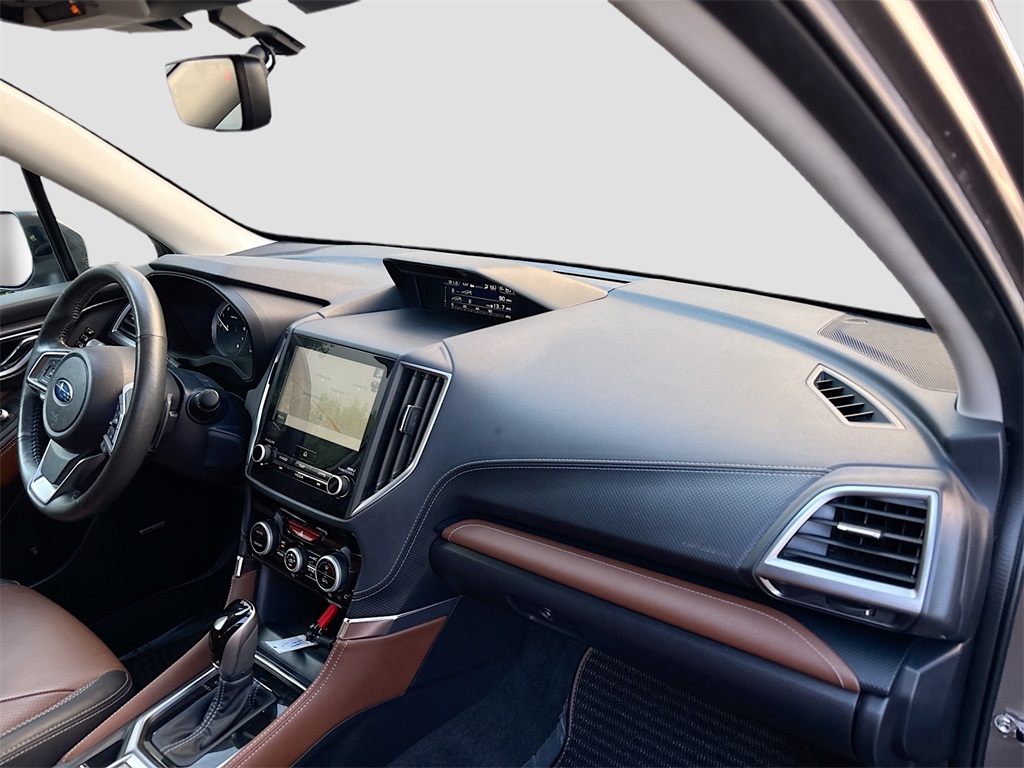 2024 Subaru Forester Touring photo 28