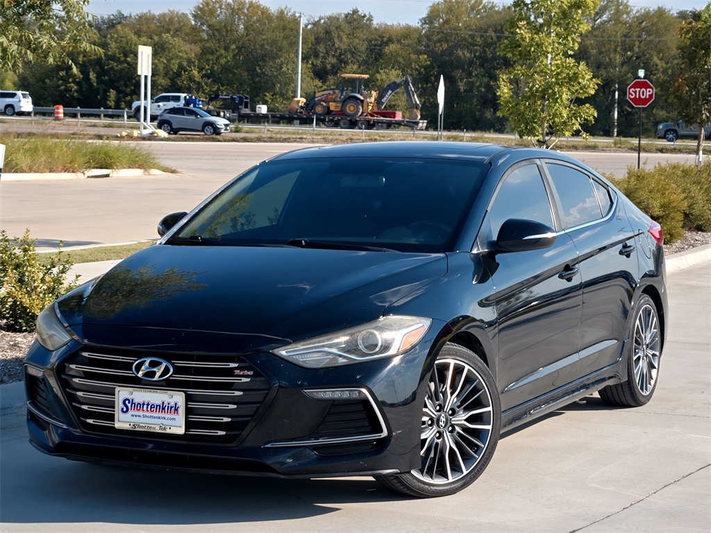 2018 Hyundai Elantra Sport photo 2