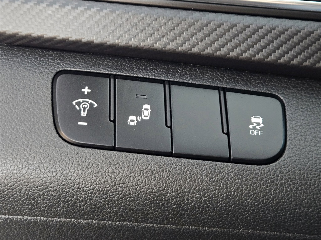 2018 Hyundai Elantra Sport photo 25