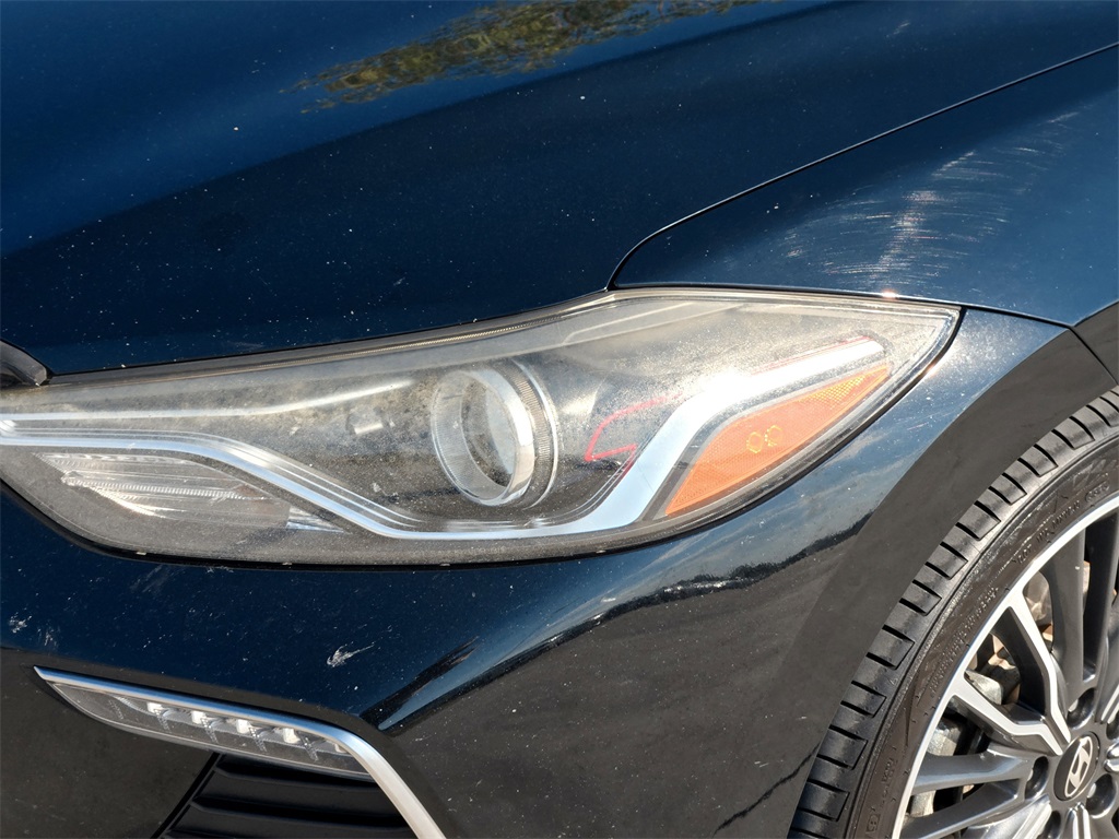 2018 Hyundai Elantra Sport photo 3