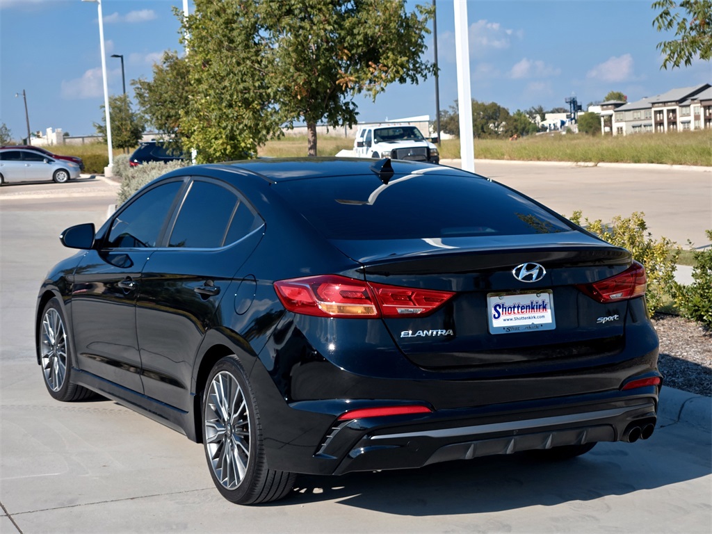 2018 Hyundai Elantra Sport photo 5
