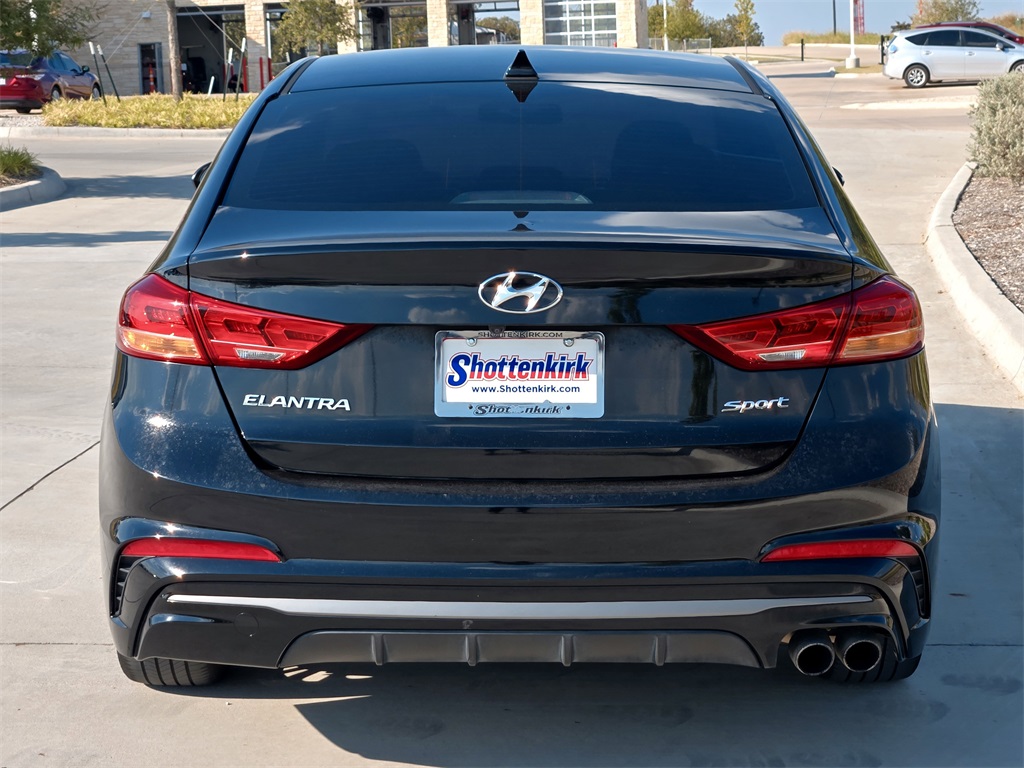 2018 Hyundai Elantra Sport photo 7
