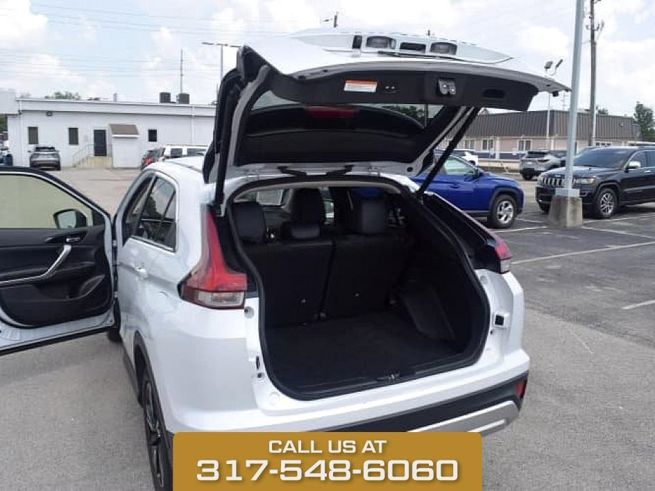 2024 White Mitsubishi Eclipse Cross SE 4X4 SUV