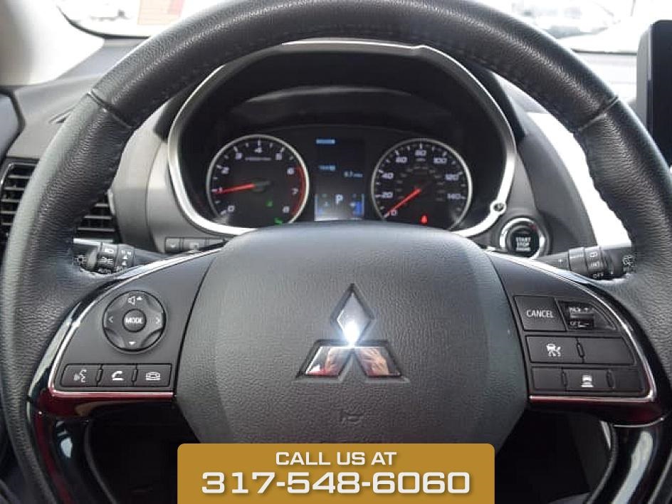 2024 White Mitsubishi Eclipse Cross SE 4X4 SUV
