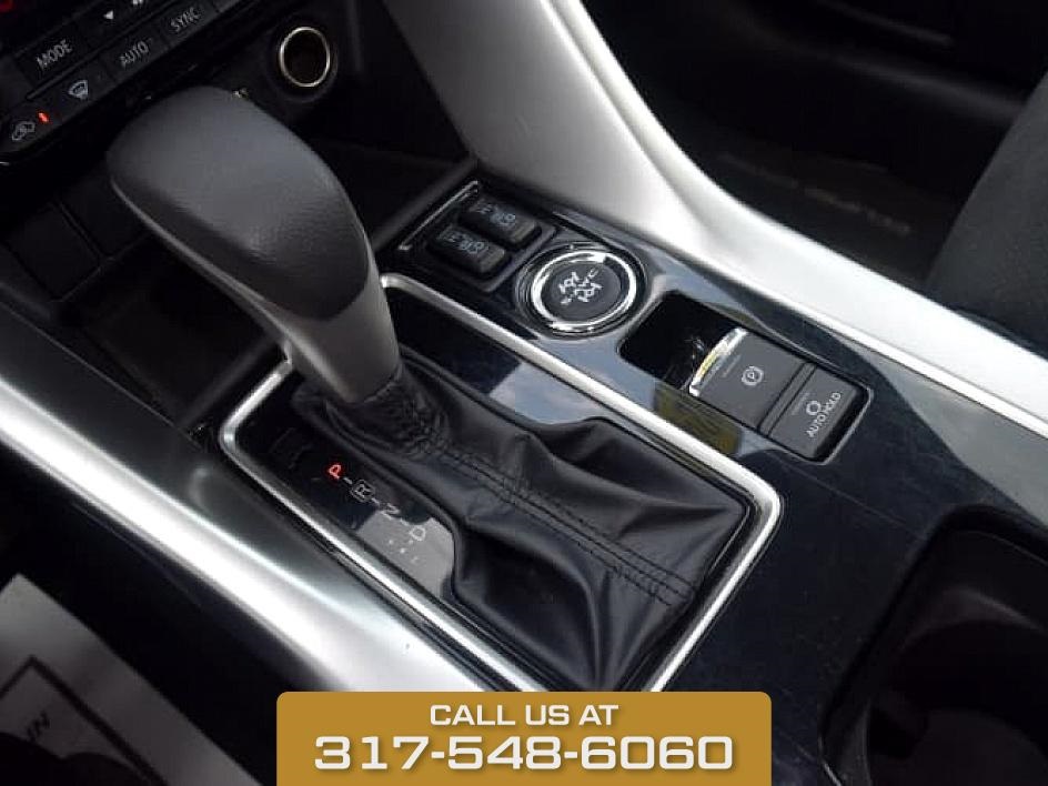 2024 White Mitsubishi Eclipse Cross SE 4X4 SUV