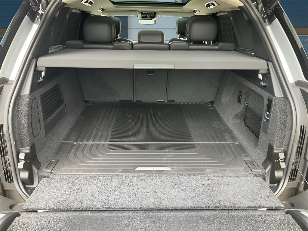Range Rover Plug-In Hybrid P550 SE