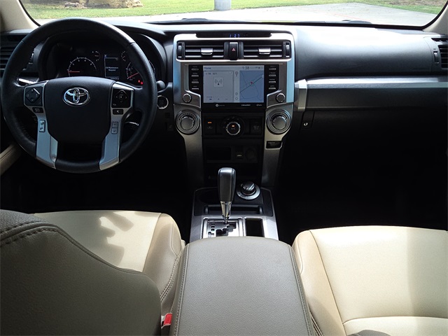 2023 Toyota 4Runner SR5 Premium photo 10