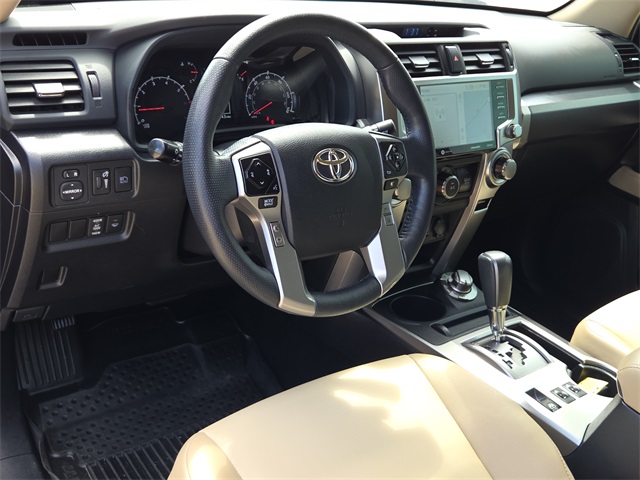 2023 Toyota 4Runner SR5 Premium photo 15