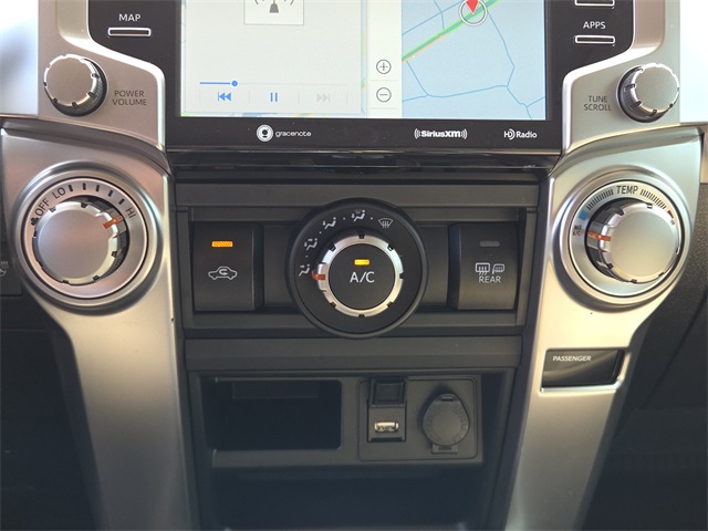 2023 Toyota 4Runner SR5 Premium photo 20
