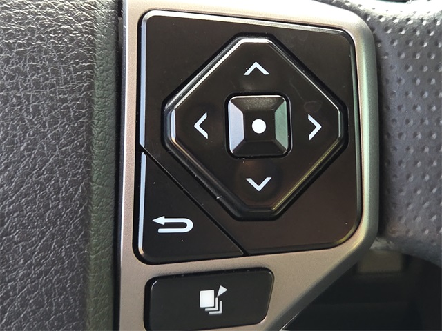 2023 Toyota 4Runner SR5 Premium photo 23