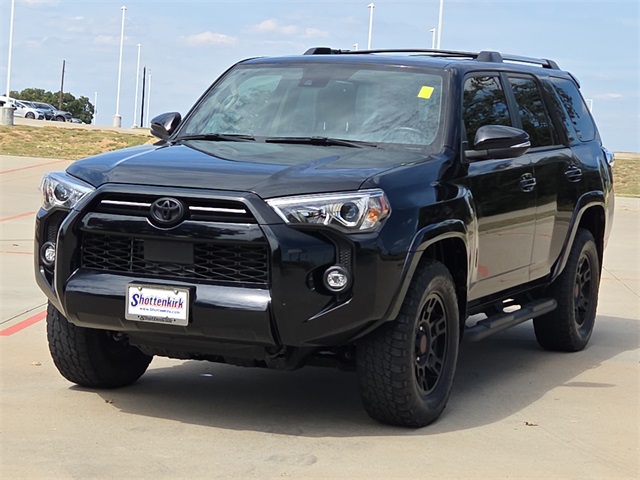 2023 Toyota 4Runner SR5 Premium photo 3