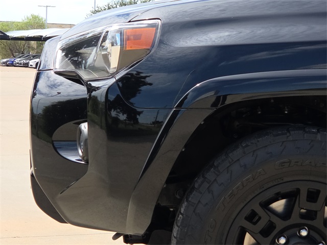 2023 Toyota 4Runner SR5 Premium photo 5