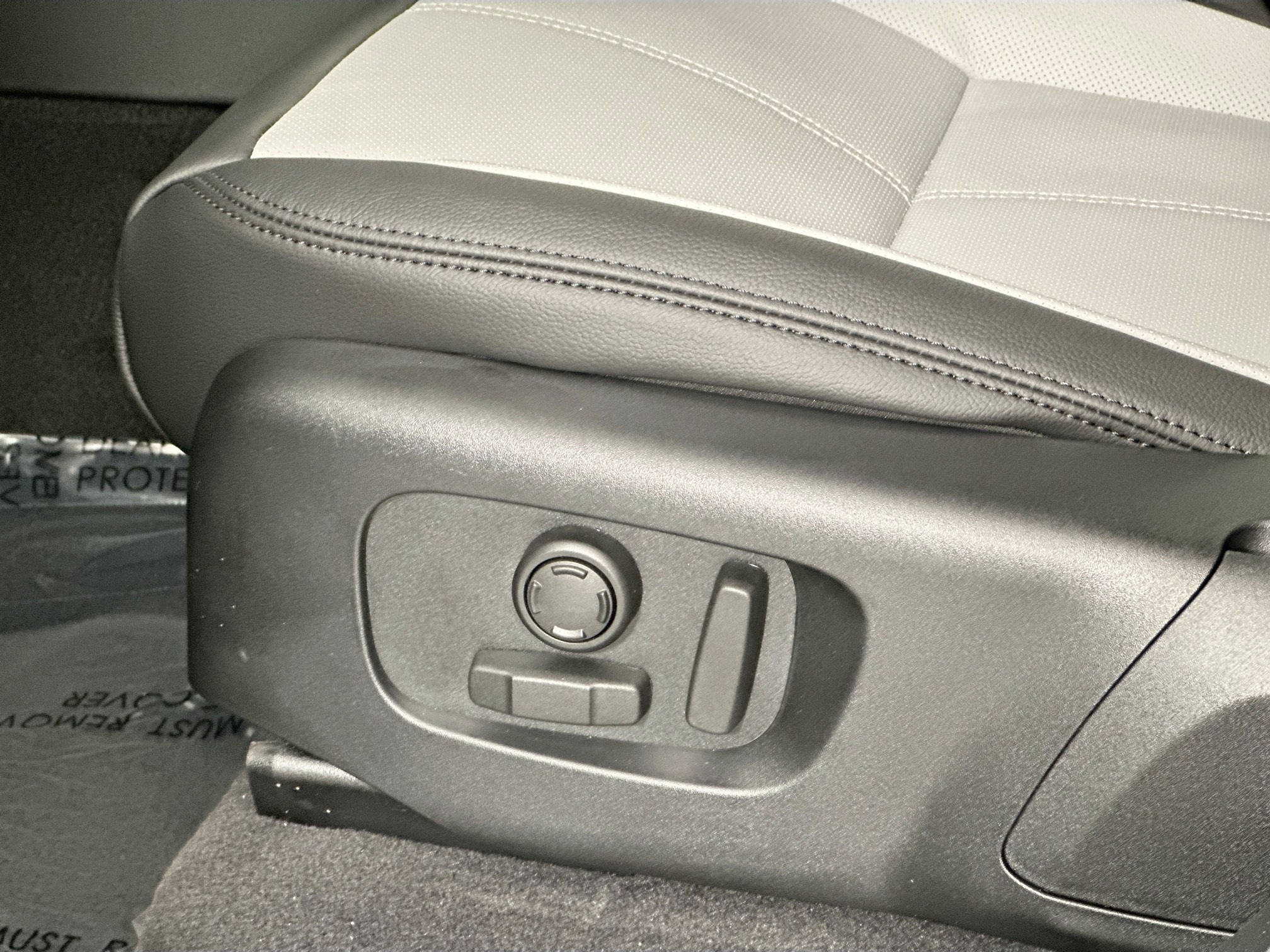 new 2026 Land Rover Range Rover Velar car, priced at $66,102