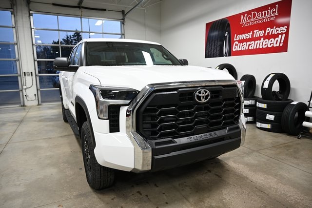 2026 Toyota Tundra SR5 CrewMax photo 2