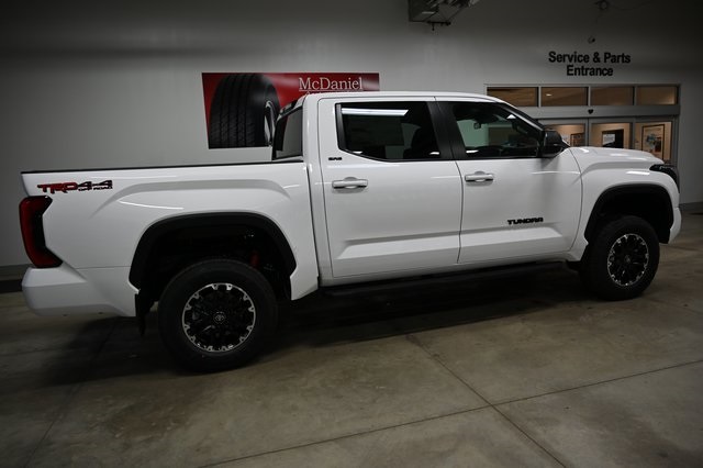 2026 Toyota Tundra SR5 CrewMax photo 4