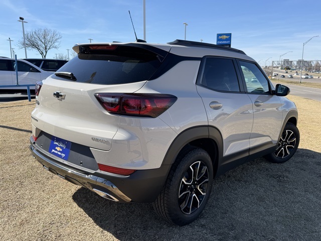 new 2026 Chevrolet TrailBlazer car, priced at $31,285