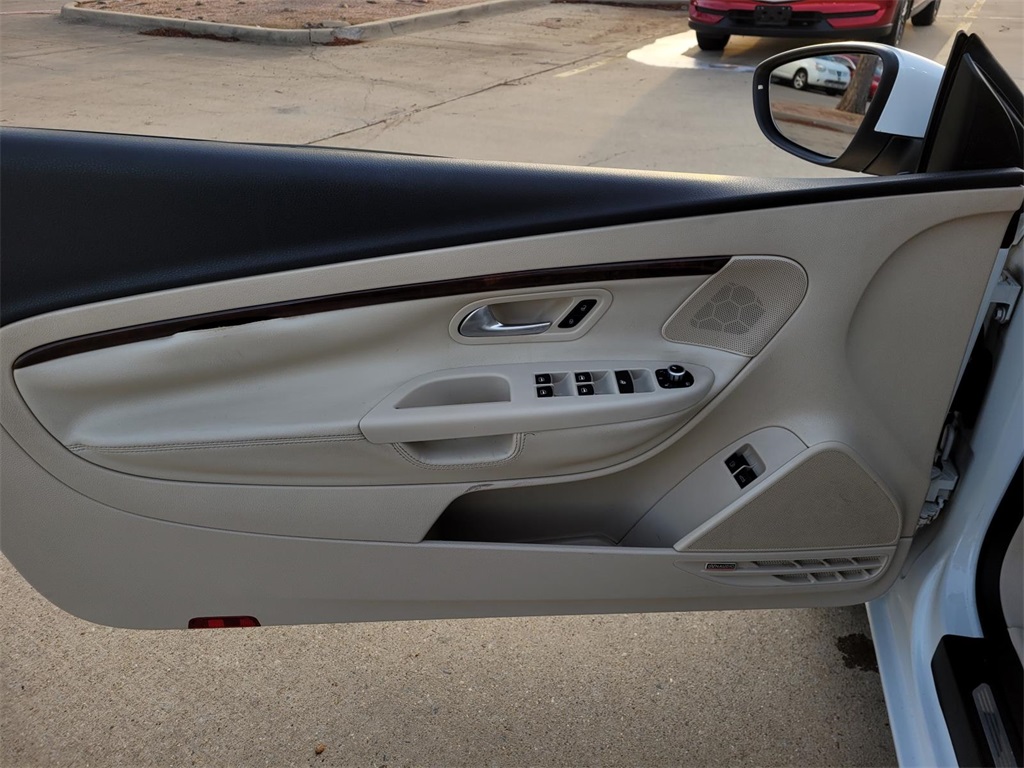 used 2012 Volkswagen Eos car, priced at $8,795