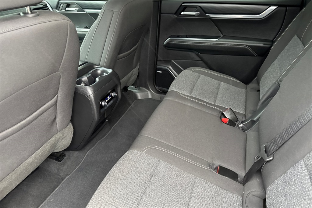 used 2025 GMC Acadia car, priced at $37,994