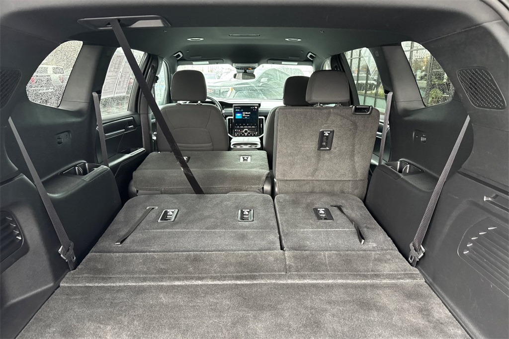 used 2025 GMC Acadia car, priced at $37,994