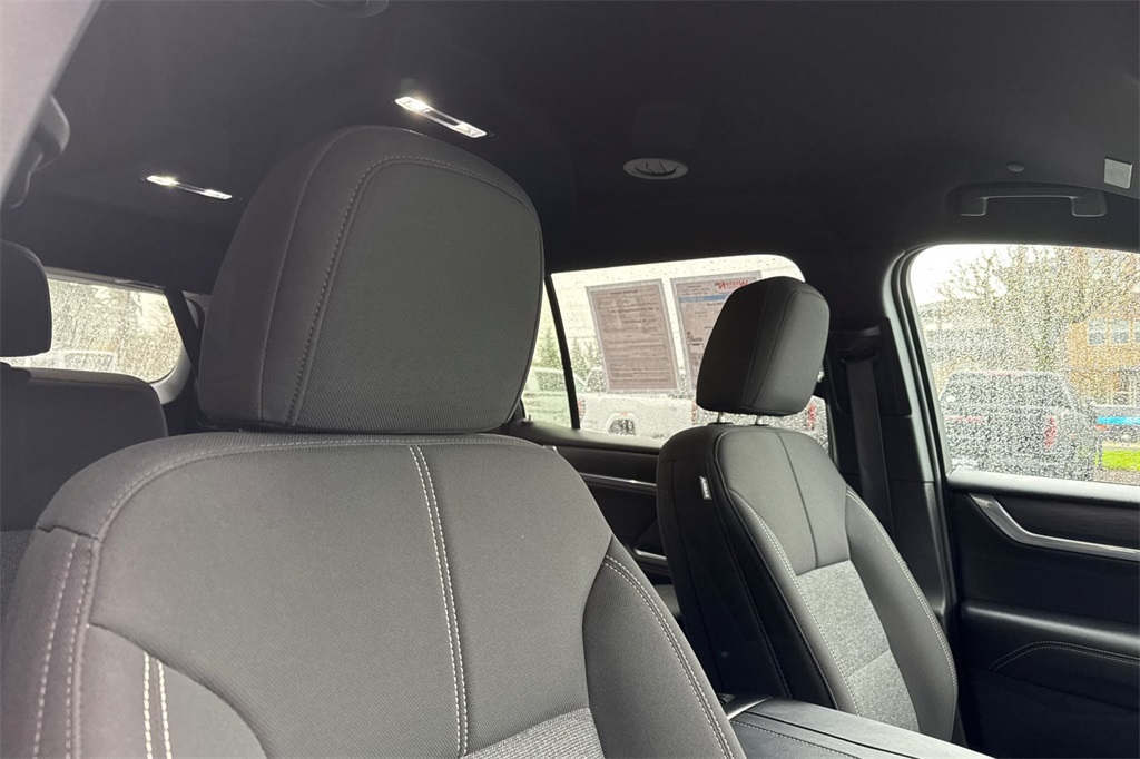 used 2025 GMC Acadia car, priced at $37,994