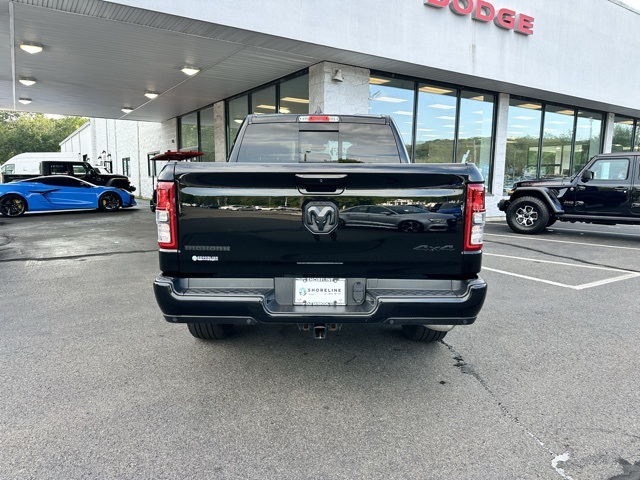 2022 Diamond Black Crystal Pearlcoat Ram 1500 Big Horn/Lone Star 4X4 Truck