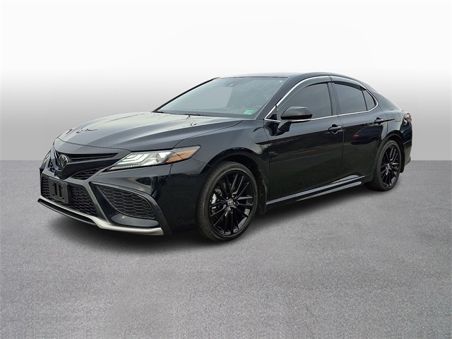 2024 Toyota Camry XSE's photo