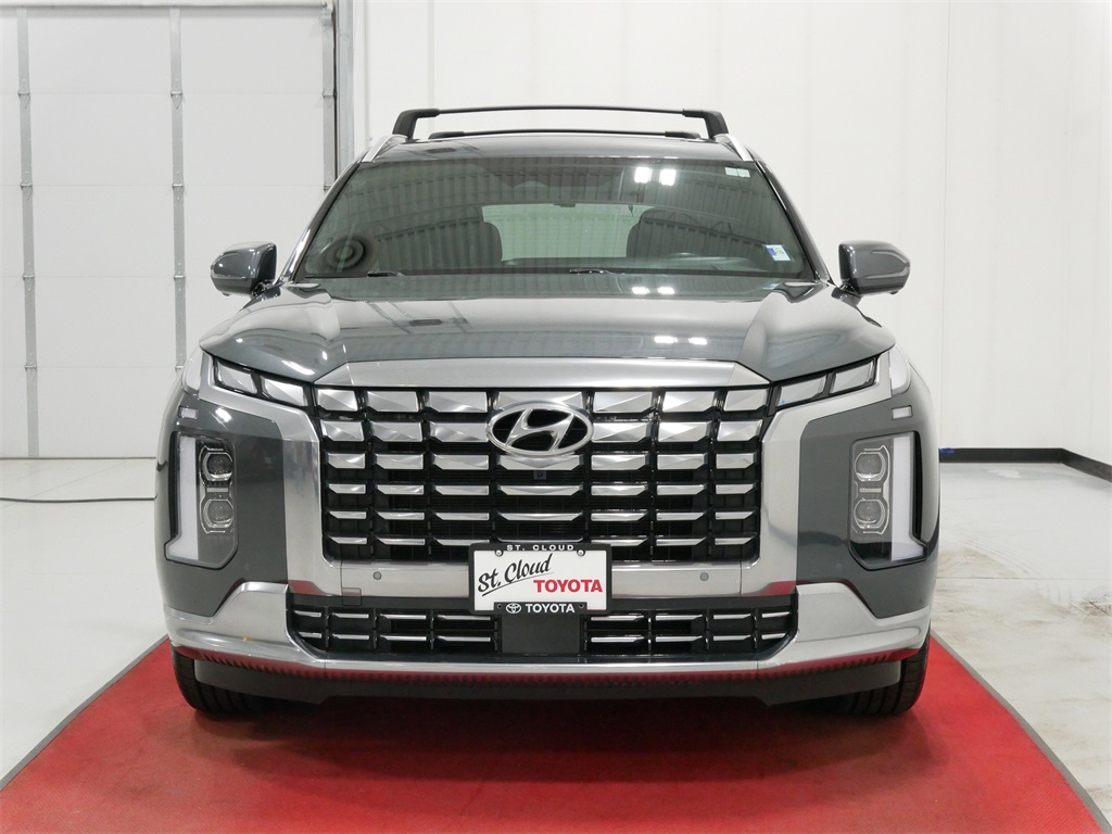 Used 2023 Hyundai Palisade Calligraphy with VIN KM8R7DGE6PU511481 for sale in Waite Park, Minnesota