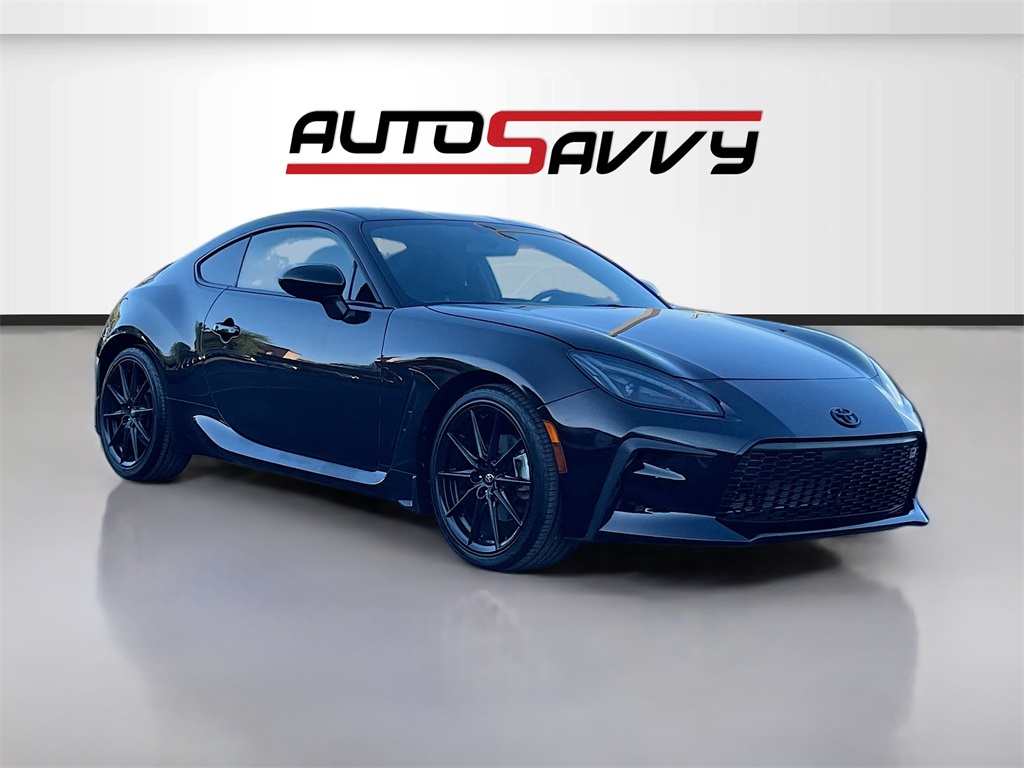 2023 Toyota GR86 Premium's photo