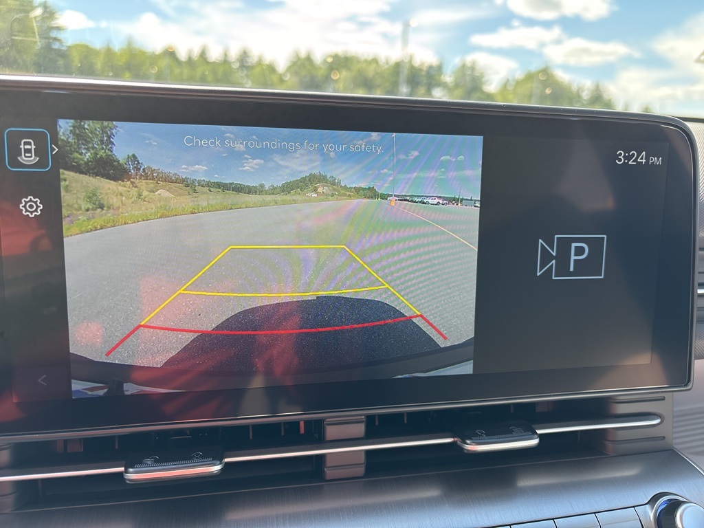2025 Hyundai Kona SE photo 12