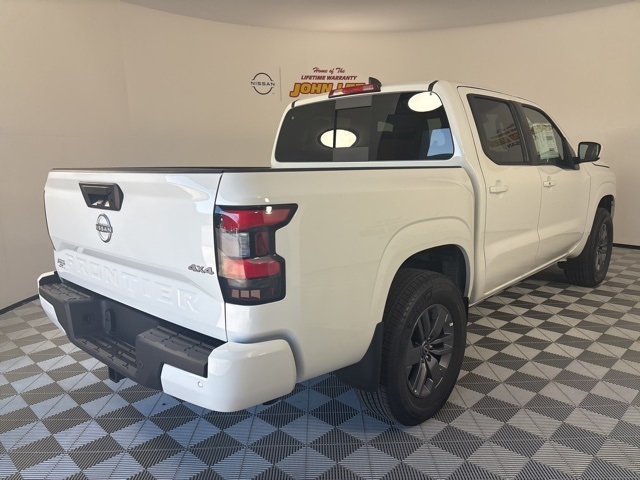 2025 Glacier White Nissan Frontier SV 4X4 Truck