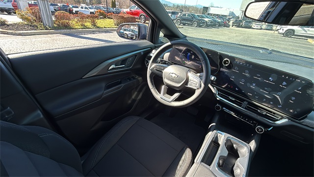 new 2026 Chevrolet Equinox EV car, priced at $36,295