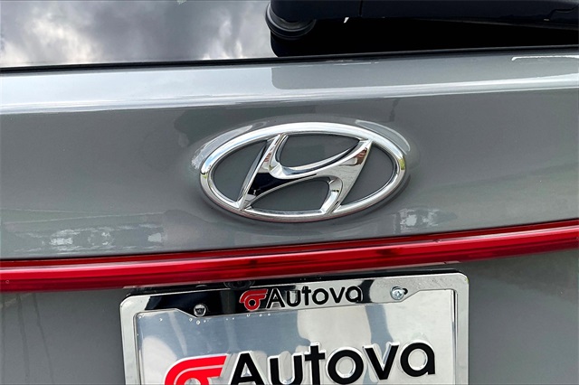 2023 Hampton Gray Hyundai Santa Fe SEL AWD SUV