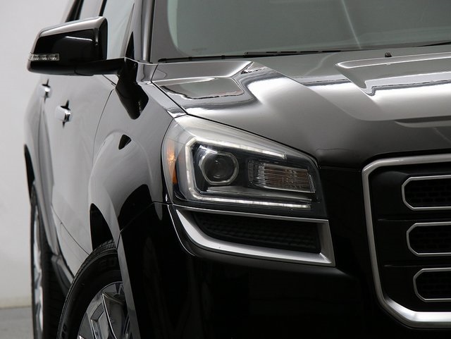 2017 Gmc Acadia Limited photo 2