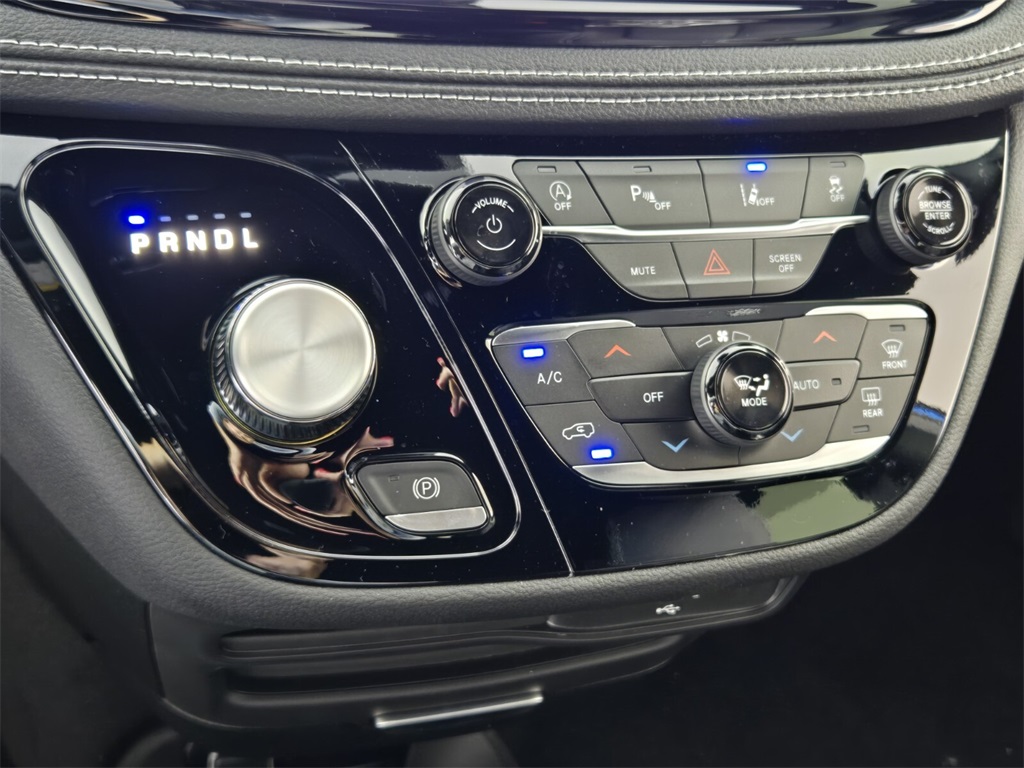 new 2026 Chrysler Pacifica car, priced at $48,895