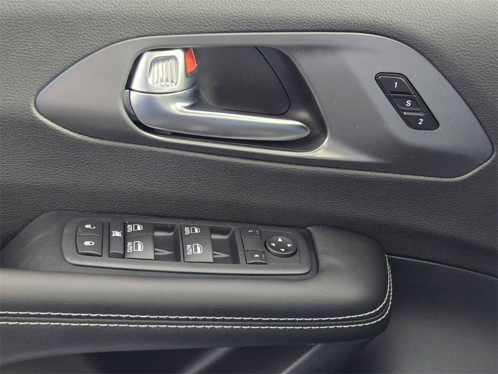 new 2026 Chrysler Pacifica car, priced at $48,895