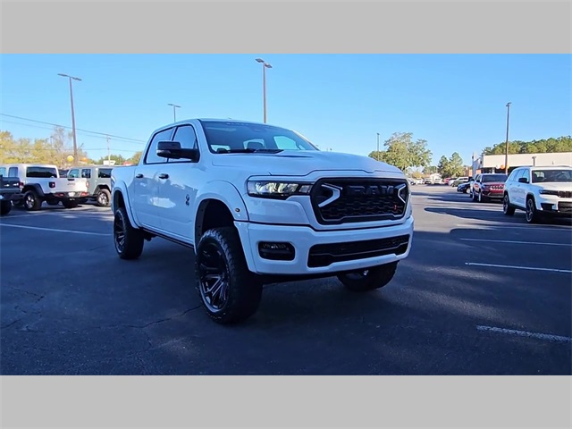 2026 Ram 1500 Big Horn Crew Cab 4x4 5'7" Box