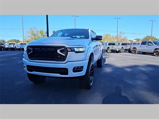 2026 Ram 1500 Big Horn Crew Cab 4x4 5'7" Box