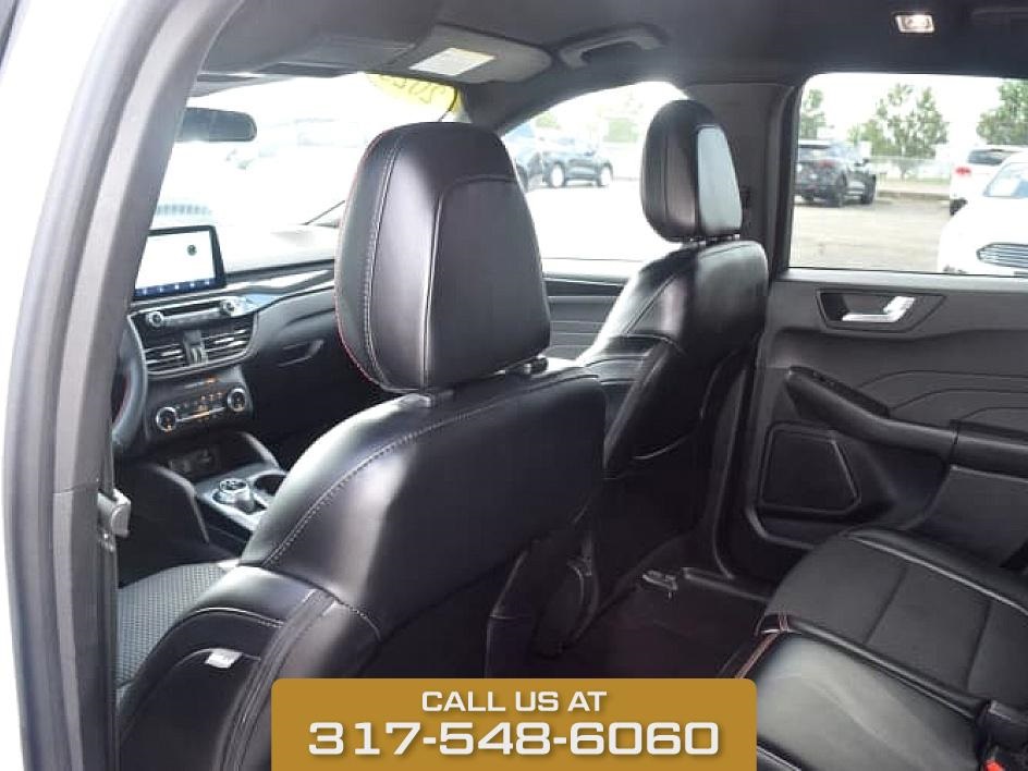 2023 Oxford White Ford Escape ST-Line AWD SUV