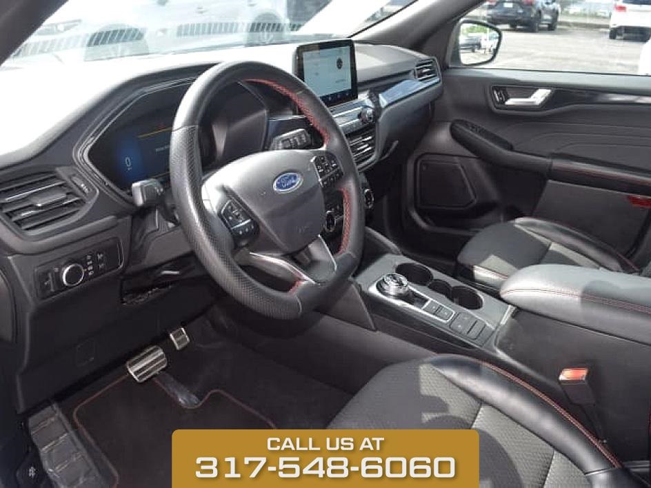 2023 Oxford White Ford Escape ST-Line AWD SUV