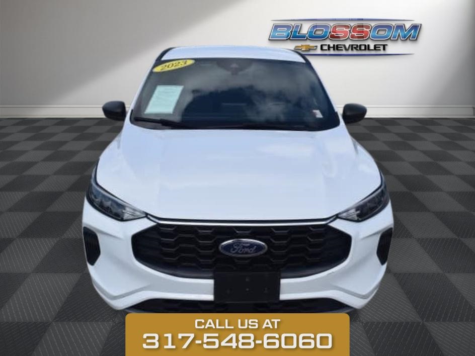 2023 Oxford White Ford Escape ST-Line AWD SUV