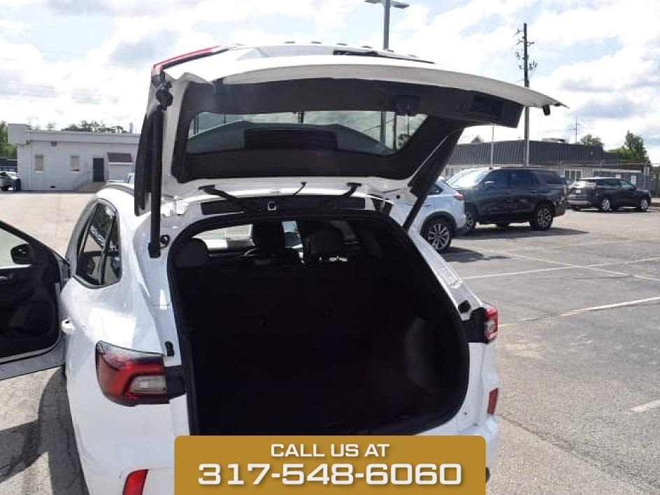 2023 Oxford White Ford Escape ST-Line AWD SUV