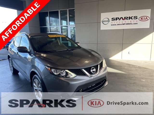 2018 Nissan Rogue Sport SV's photo