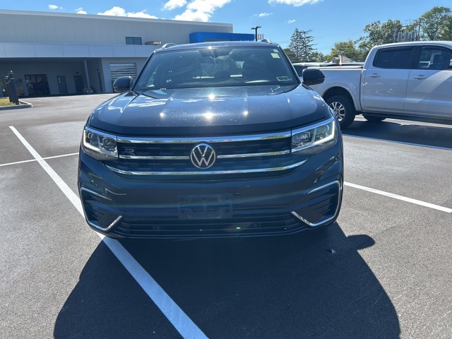 2020 Volkswagen Atlas Cross Sport V6 SE Technology R-Line photo 2