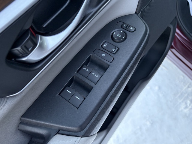 used 2017 Honda CR-V car, priced at $23,795